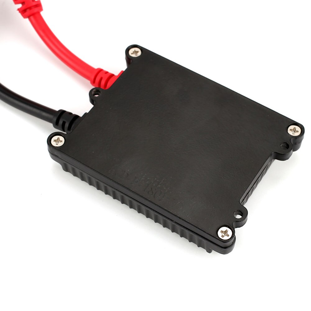 Lámpara de Xenón para Coche – Potencia, Estilo y Máxima Fiabilidad